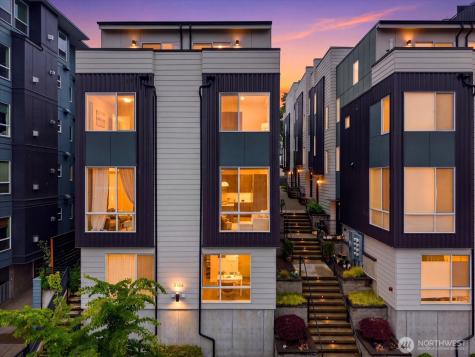 3104 SW Avalon Way Seattle WA 98126