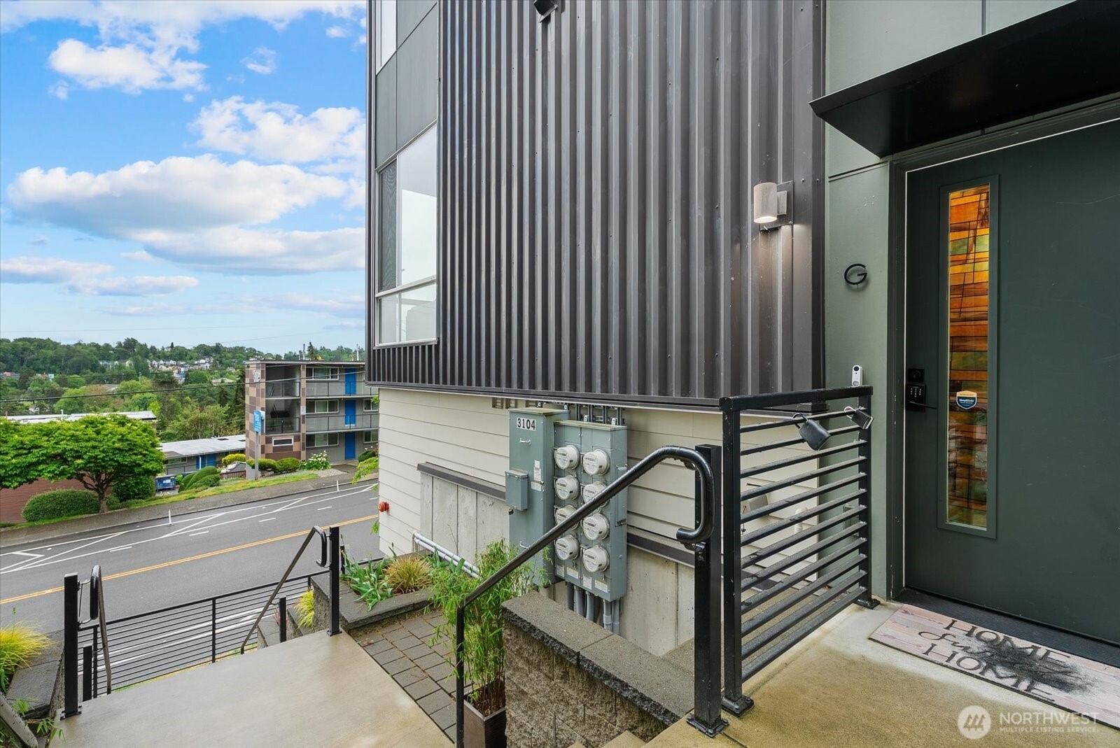 3104 SW Avalon Way Seattle WA 98126