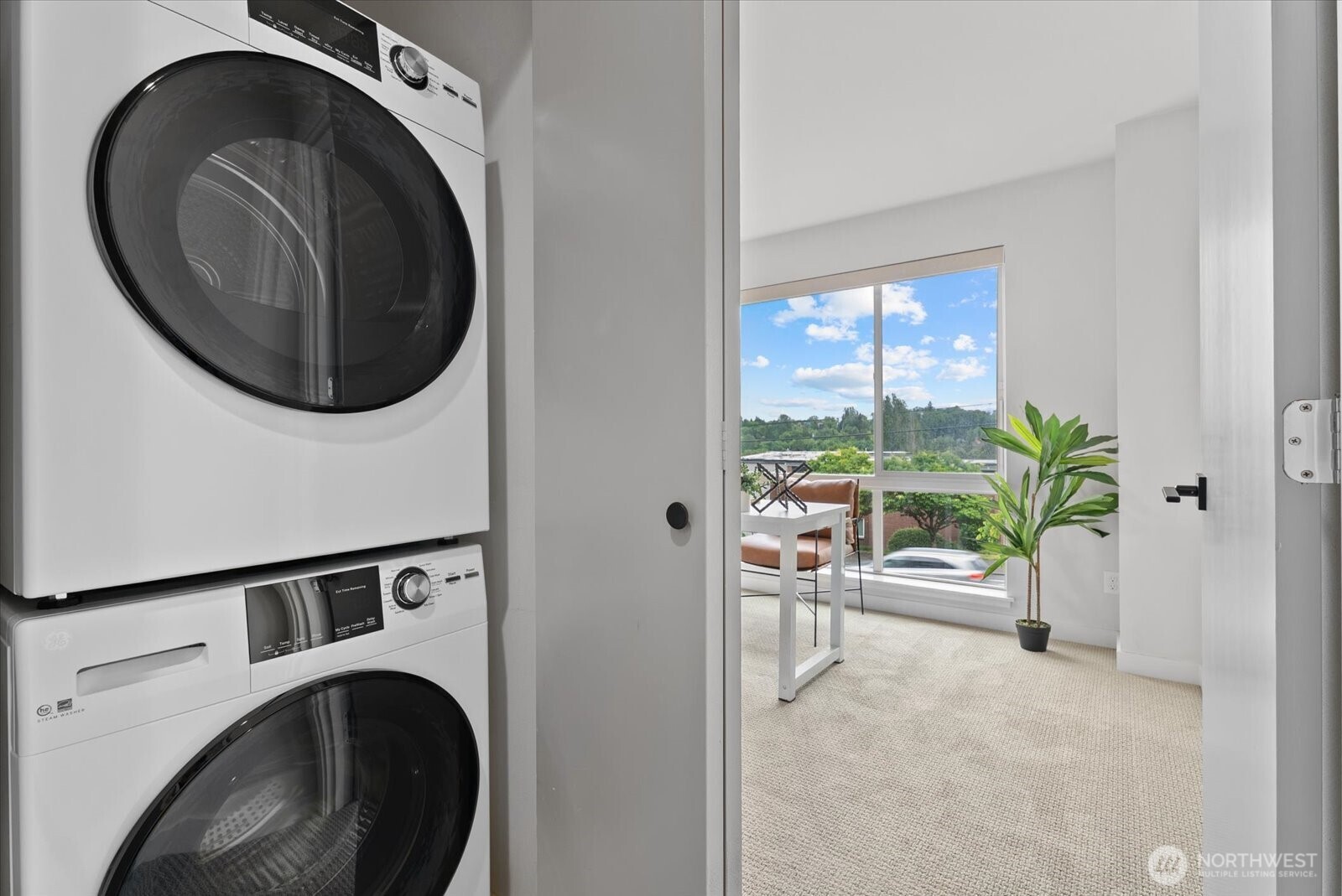 3104 SW Avalon Way Seattle WA 98126