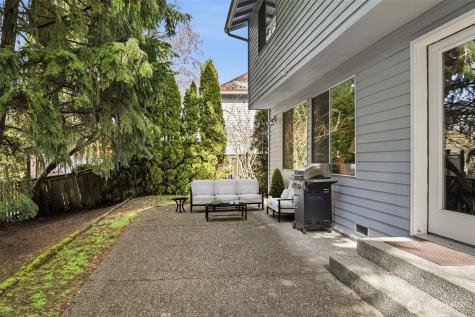 32413 7th Avenue SW Federal Way WA 98023