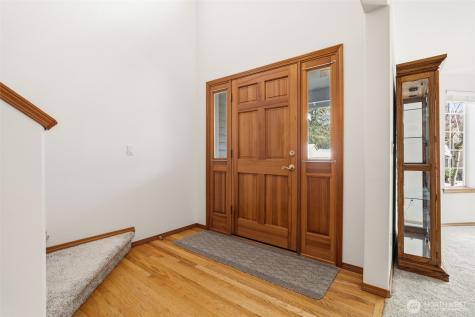 32413 7th Avenue SW Federal Way WA 98023