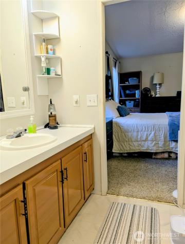 5400 Meeker Drive Kalama WA 98625