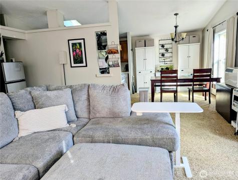 5400 Meeker Drive Kalama WA 98625