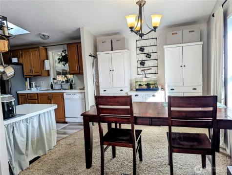 5400 Meeker Drive Kalama WA 98625