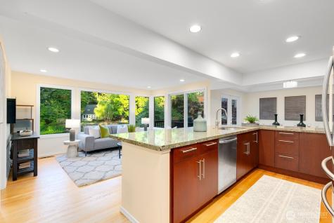 11404 NE 103rd Street Kirkland WA 98033