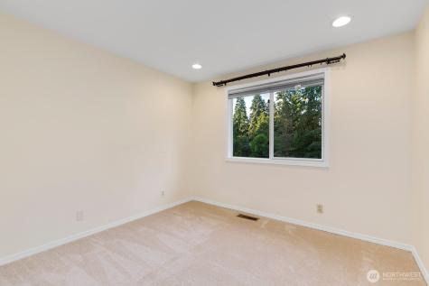 11404 NE 103rd Street Kirkland WA 98033