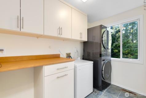 11404 NE 103rd Street Kirkland WA 98033