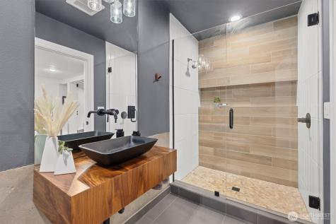 38170 SE Cedar Street Snoqualmie WA 98065