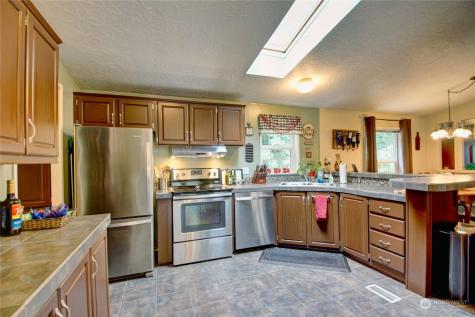 24816 Old Day Creek Road Sedro Woolley WA 98284