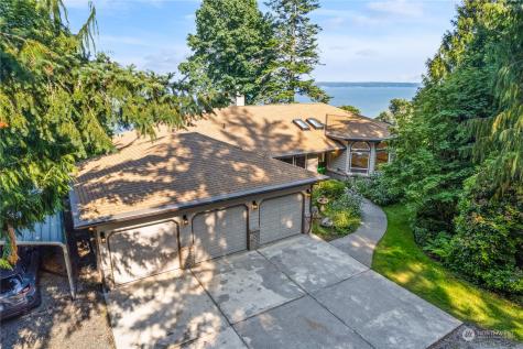 695 Hawthorne Lane Camano Island WA 98282