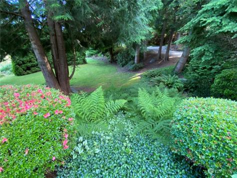 695 Hawthorne Lane Camano Island WA 98282