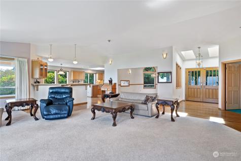 695 Hawthorne Lane Camano Island WA 98282