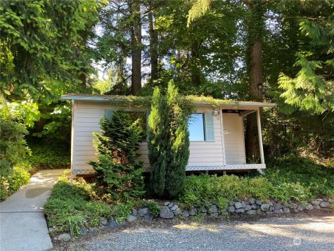 695 Hawthorne Lane Camano Island WA 98282