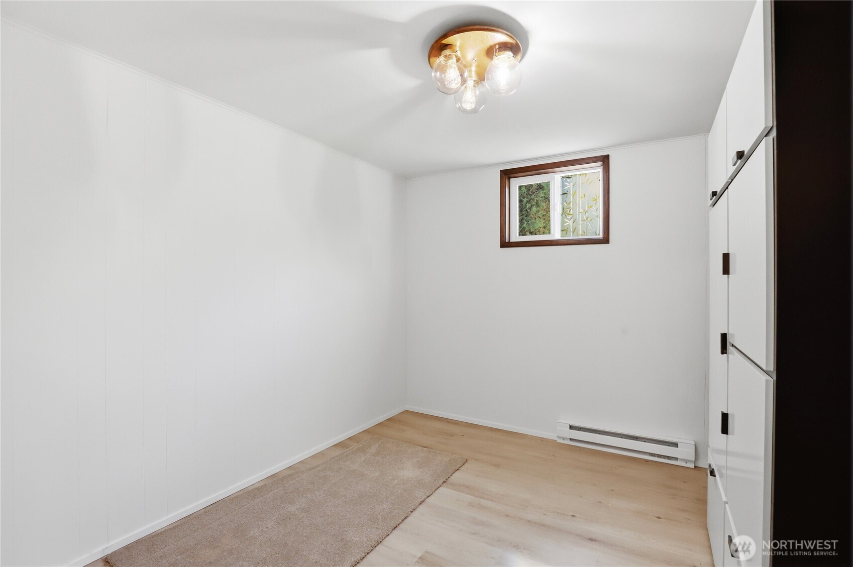 3961 NW Country Lane Bremerton WA 98312