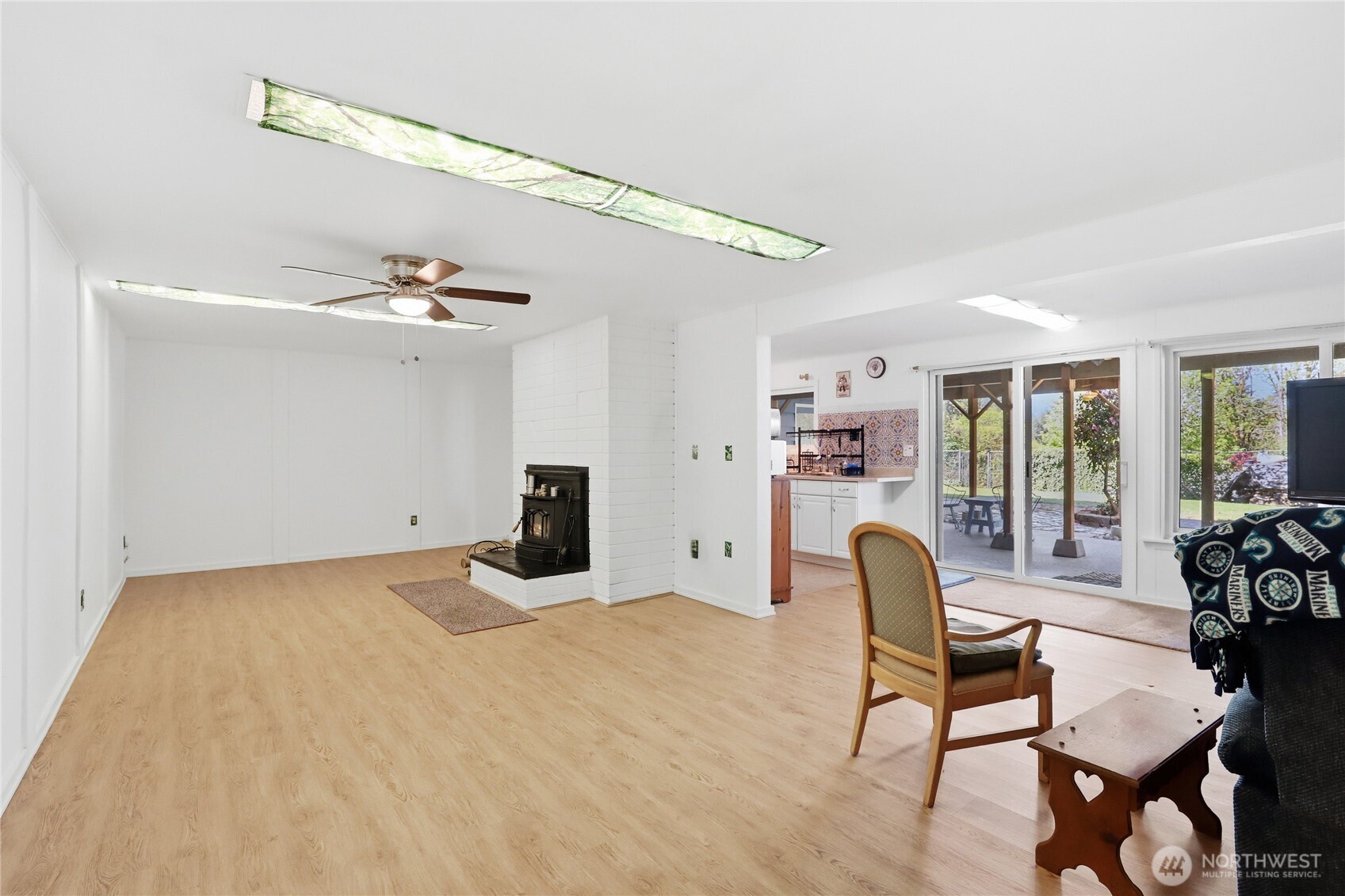 3961 NW Country Lane Bremerton WA 98312