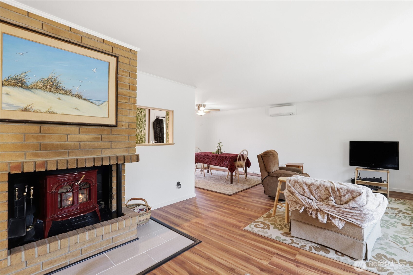 3961 NW Country Lane Bremerton WA 98312