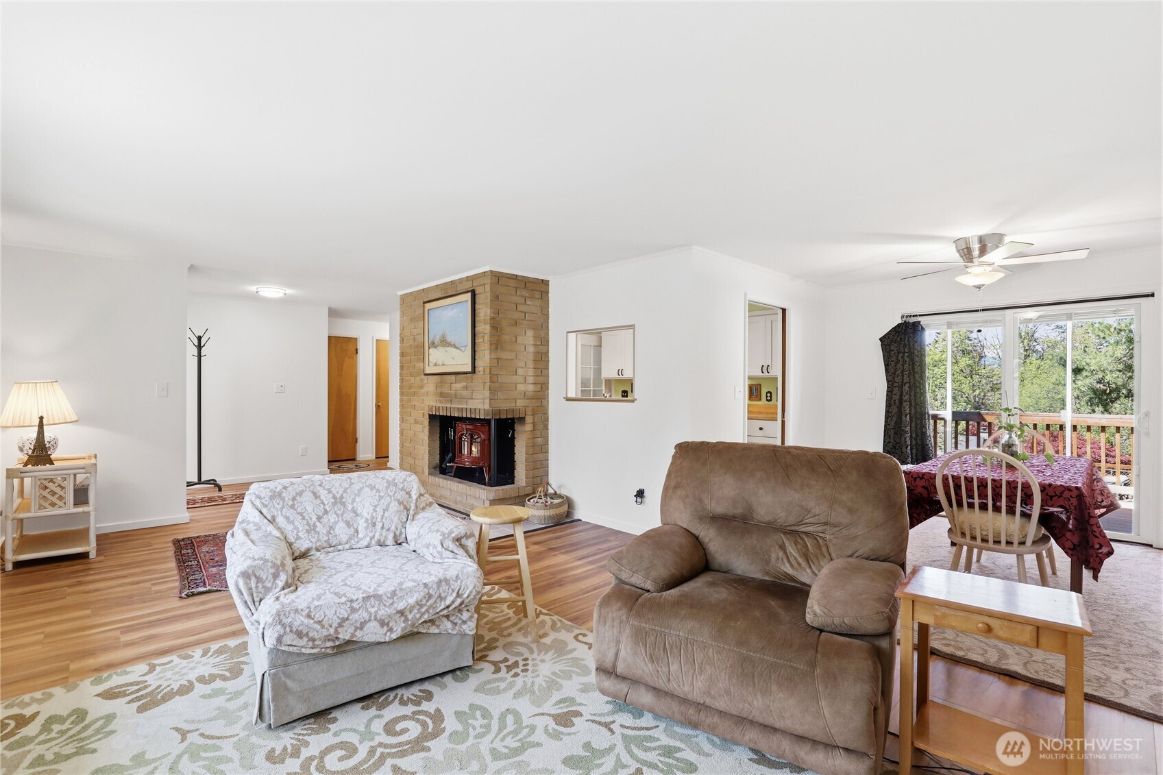 3961 NW Country Lane Bremerton WA 98312