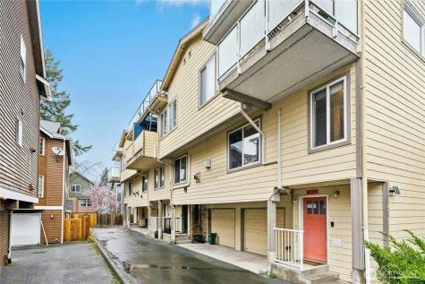 726 N 94th Street Seattle WA 98103