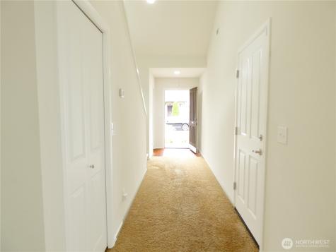 2720 13th Avenue NW Puyallup WA 98371