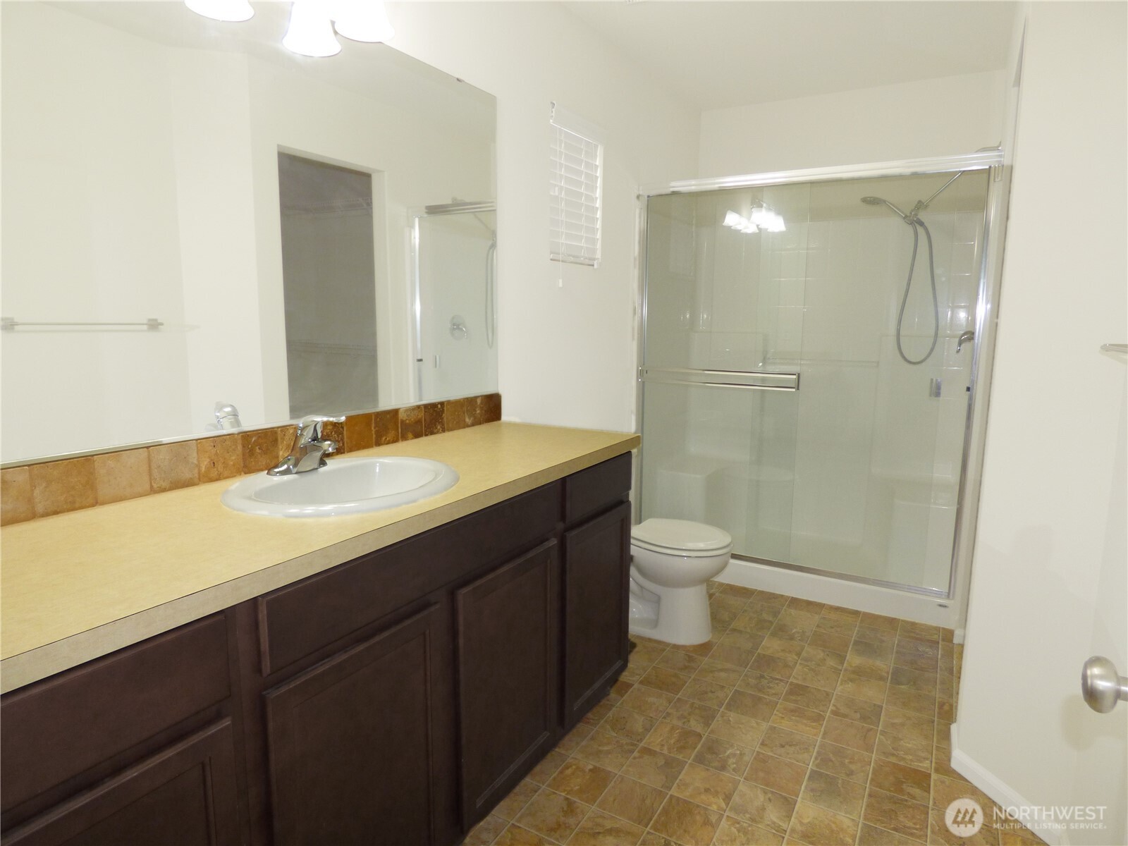 2720 13th Avenue NW Puyallup WA 98371