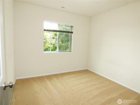 2720 13th Avenue NW Puyallup WA 98371