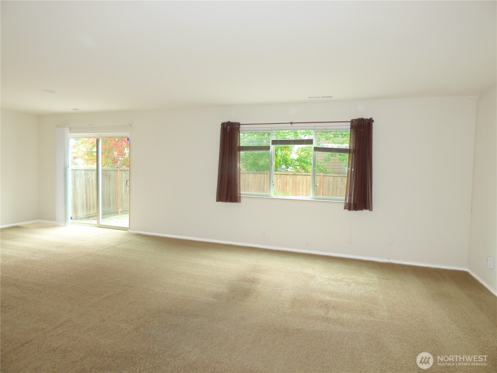 2720 13th Avenue NW Puyallup WA 98371