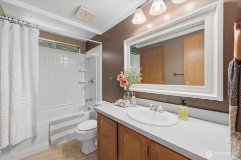 3218 Cherry Tree Lane Camano Island WA 98282