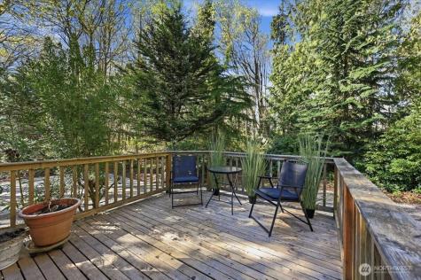 3218 Cherry Tree Lane Camano Island WA 98282