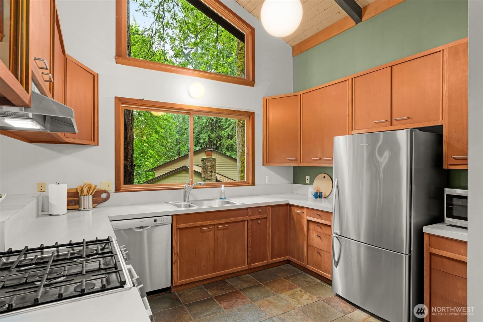 7351 216th Avenue NE Redmond WA 98053