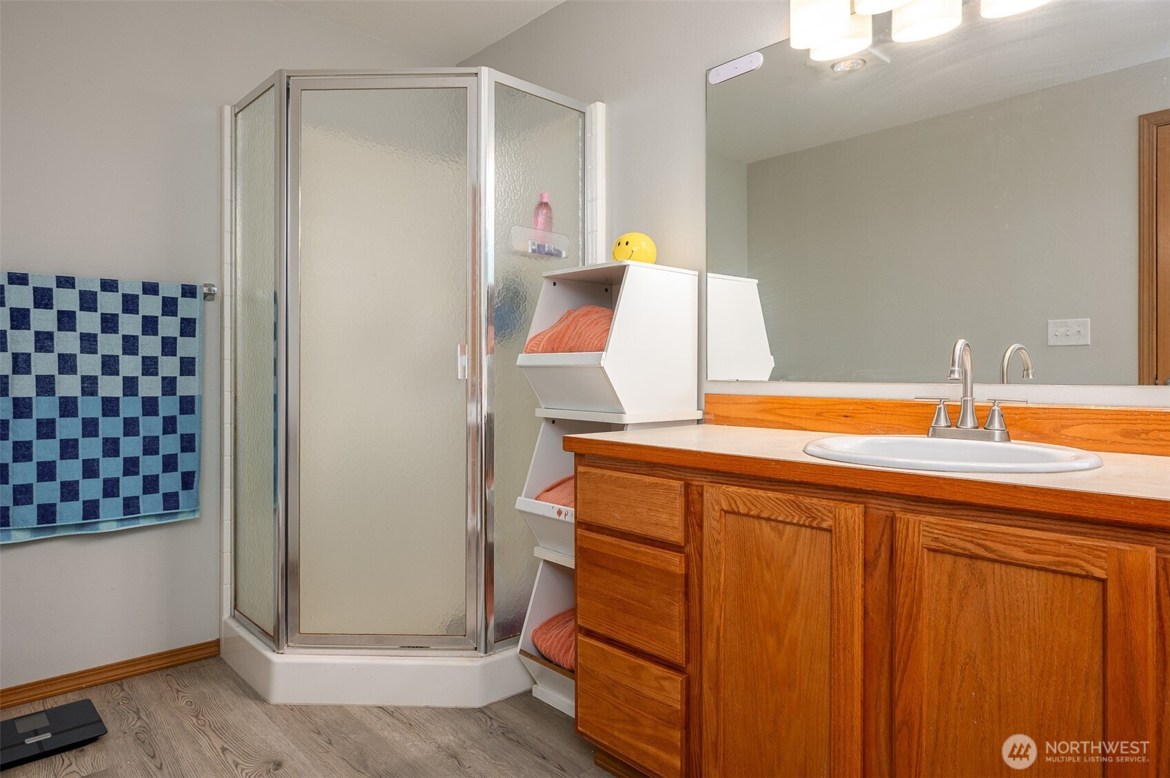 415 Mckee Road Castle Rock WA 98611