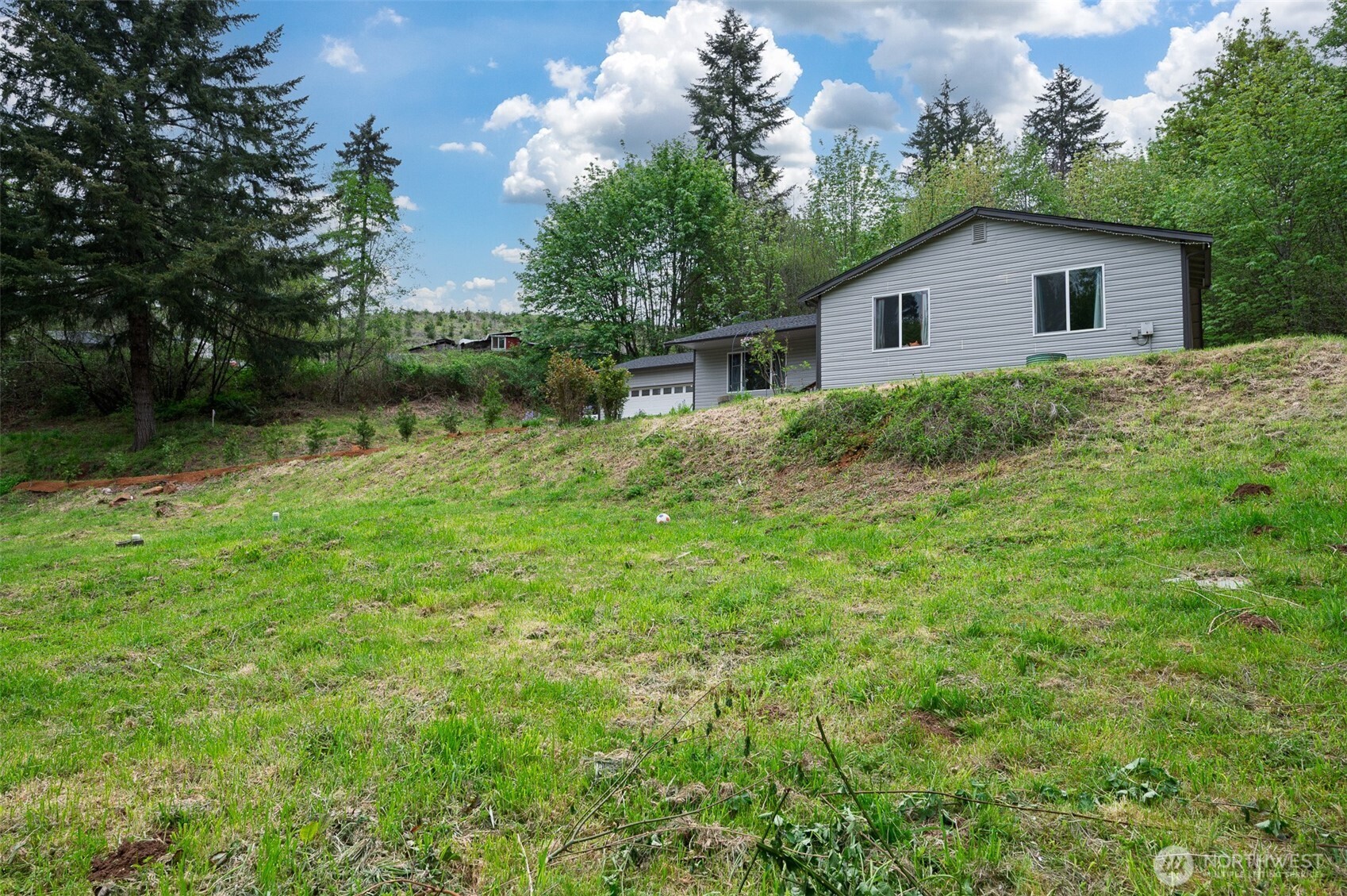 415 Mckee Road Castle Rock WA 98611