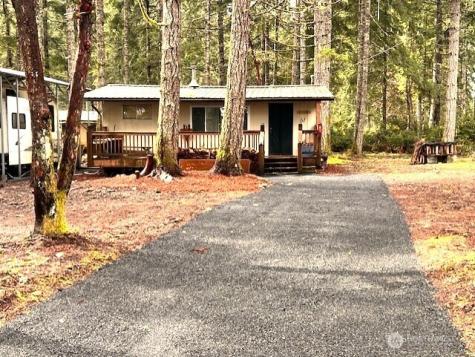 61 NE Madrona Court Tahuya WA 98588
