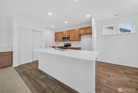 1903 Hickory Road Moses Lake WA 98837