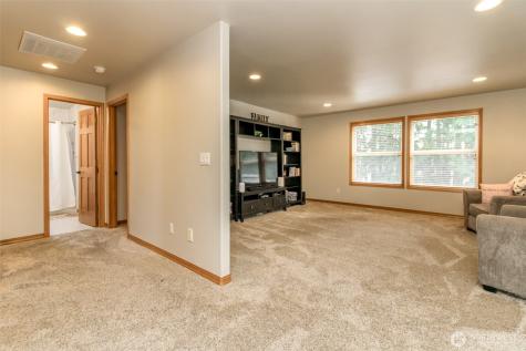 13418 159th Street Ct E Puyallup WA 98374