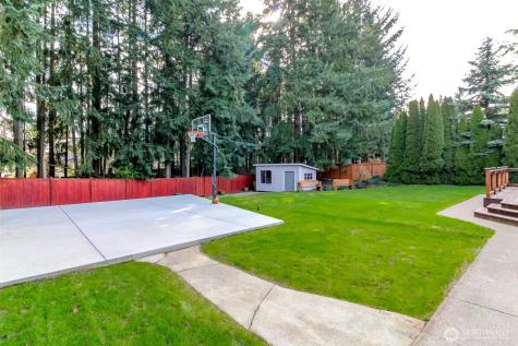 13418 159th Street Ct E Puyallup WA 98374