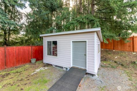 13418 159th Street Ct E Puyallup WA 98374