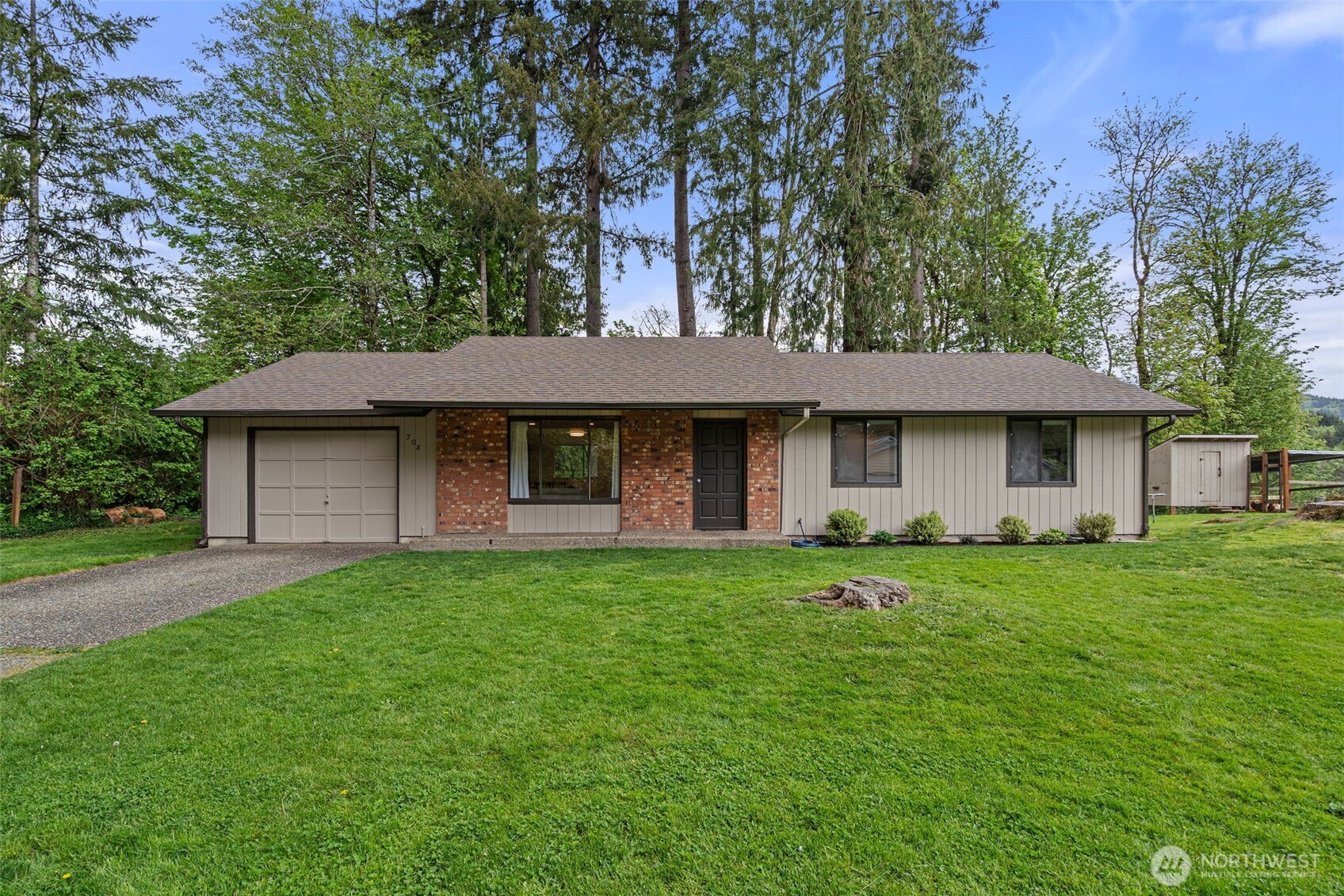 708 NE Eaton Court Castle Rock WA 98611