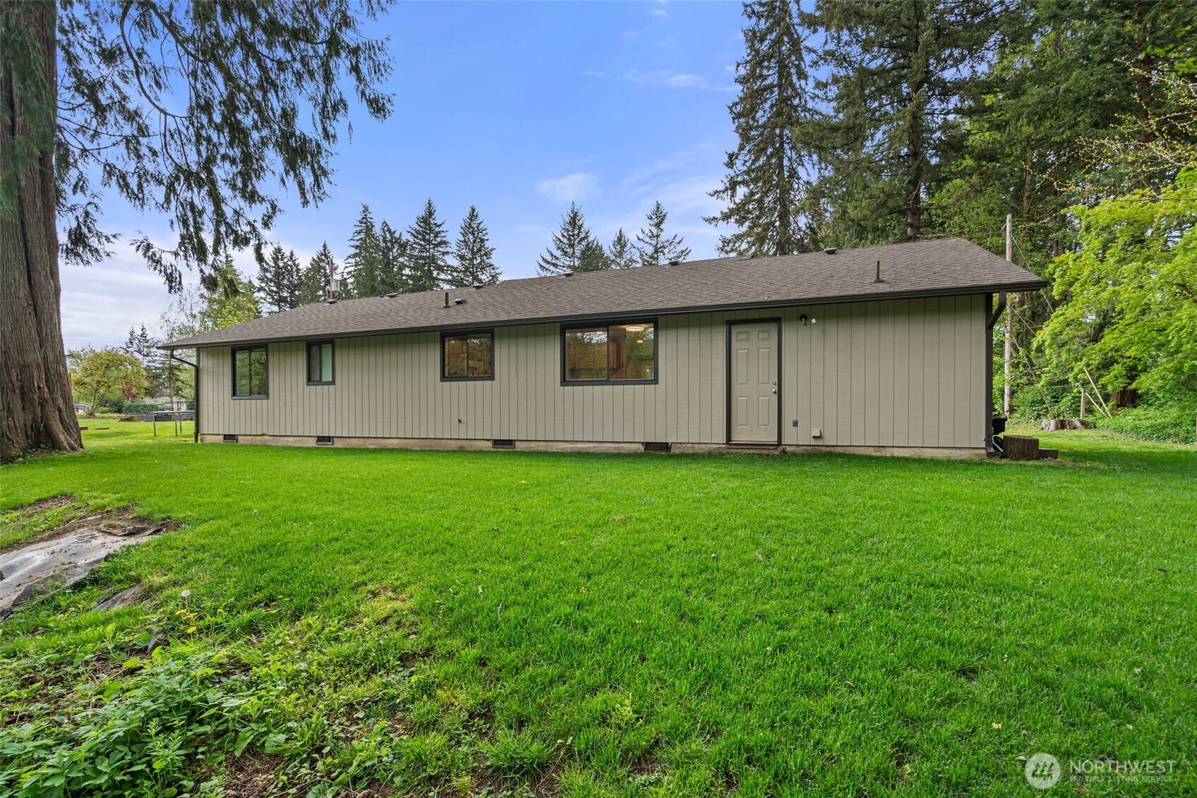 708 NE Eaton Court Castle Rock WA 98611