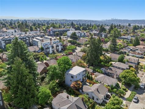 8020 17th Avenue NW Seattle WA 98117