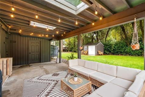 17820 43rd Avenue NE Arlington WA 98223