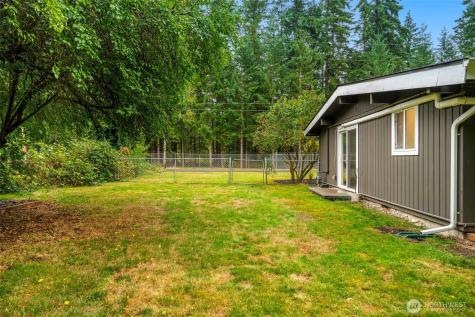 17820 43rd Avenue NE Arlington WA 98223