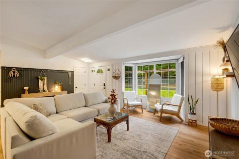17820 43rd Avenue NE Arlington WA 98223