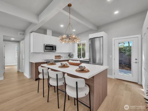 3131 112th Avenue SE Bellevue WA 98004