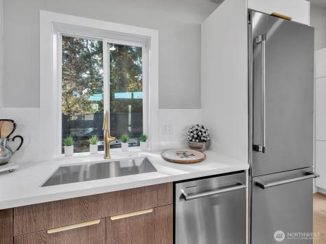 3131 112th Avenue SE Bellevue WA 98004