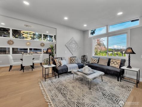 3131 112th Avenue SE Bellevue WA 98004