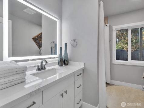 3131 112th Avenue SE Bellevue WA 98004