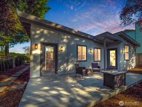 3131 112th Avenue SE Bellevue WA 98004