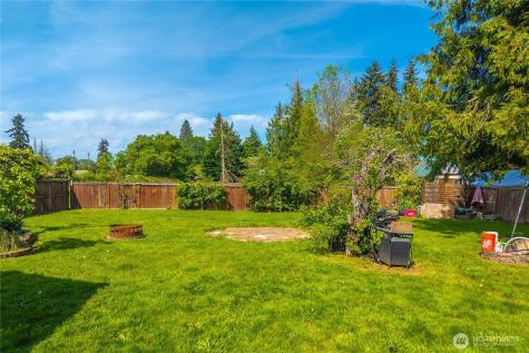 8446 E B Street Tacoma WA 98445
