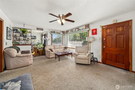 8446 E B Street Tacoma WA 98445