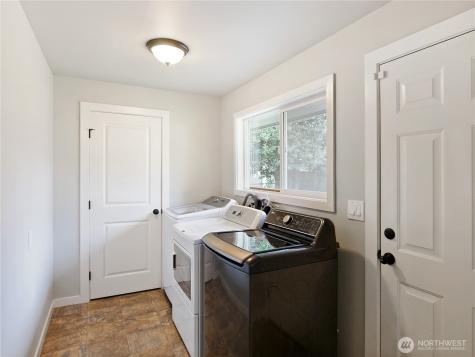 2802 S 304th Street Federal Way WA 98003